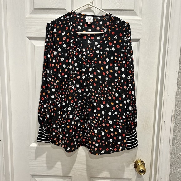 CAbi Tops - Cabi Womens Heart of Cabi Moulin Rouge Cheerful Floral 3957 Blouse Top Sz L